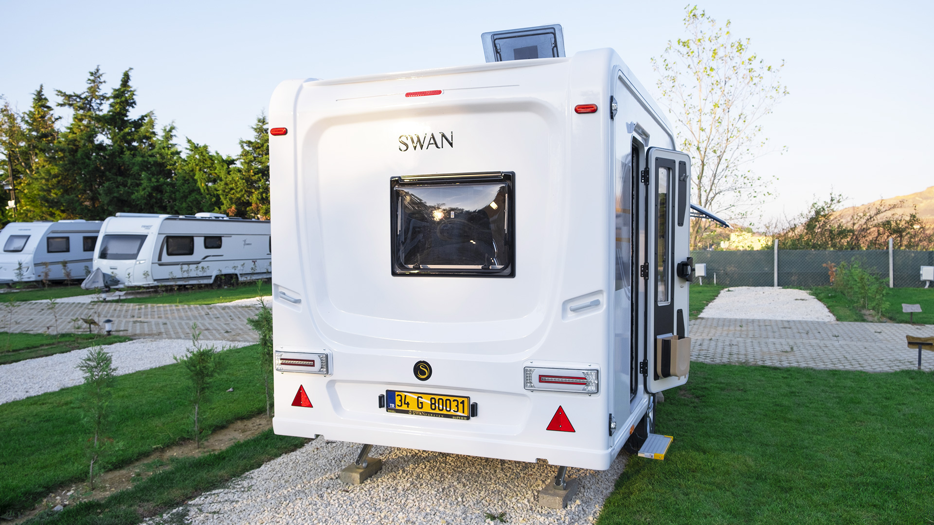 Swan Caravan Zümrüt Model Exterior Design